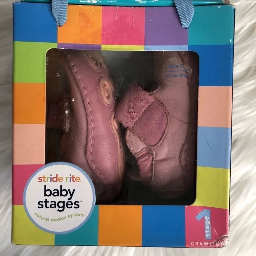 Stride Rite Lil Chuckle Bunny pink baby booties 3m